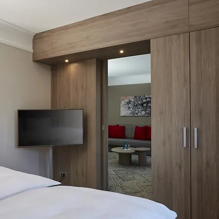 מלון H4 Hannover Messe, Trademark Collection By Wyndham