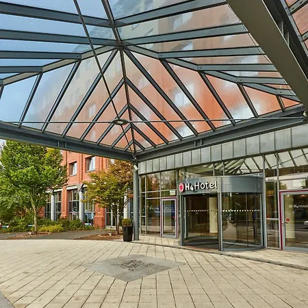 Hotel H4 Hannover Messe 4*
