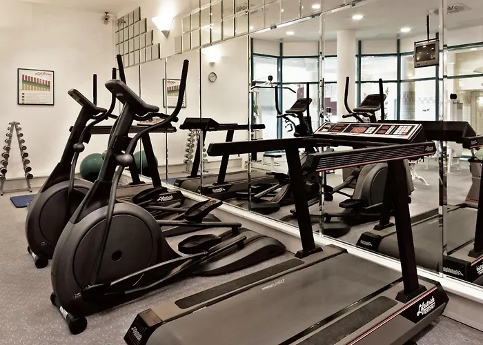 מלון H4 Hannover Messe, Trademark Collection By Wyndham