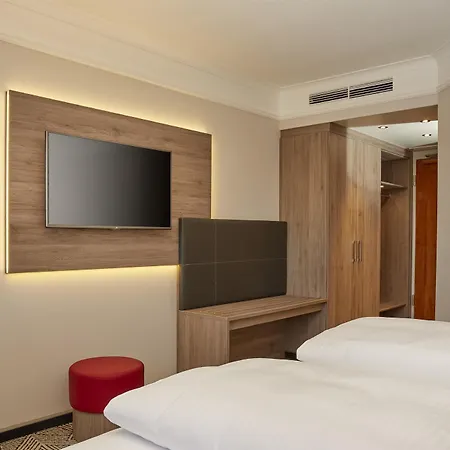 H4 Hannover Messe Hotel 4*