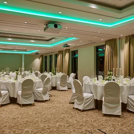 H4 Hannover Messe, Trademark Collection By Wyndham 4* Laatzen