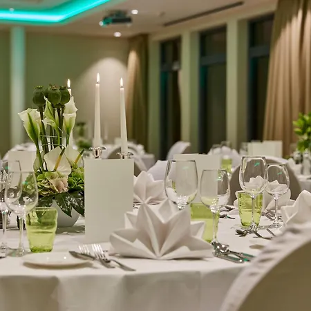 酒店 H4 Hannover Messe, Trademark Collection By Wyndham 拉岑