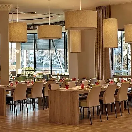 H4 Hannover Messe, Trademark Collection By Wyndham 호텔 랏젠
