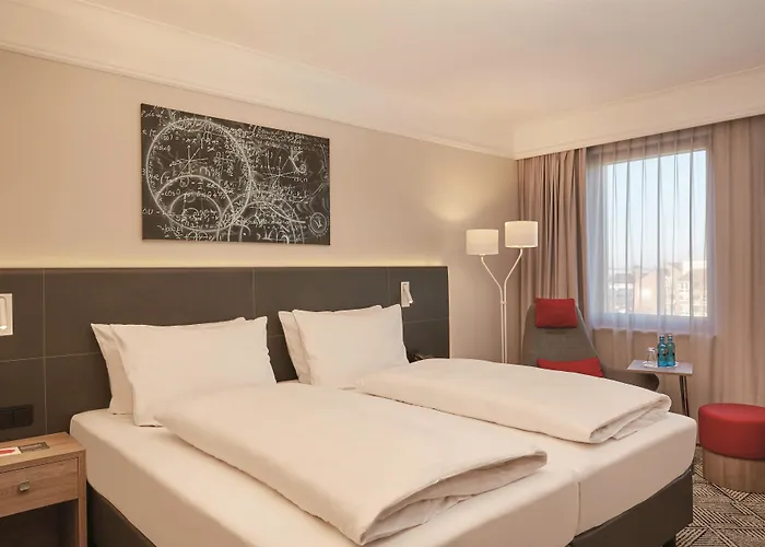 H4 Hannover Messe, Trademark Collection By Wyndham 4* Laatzen