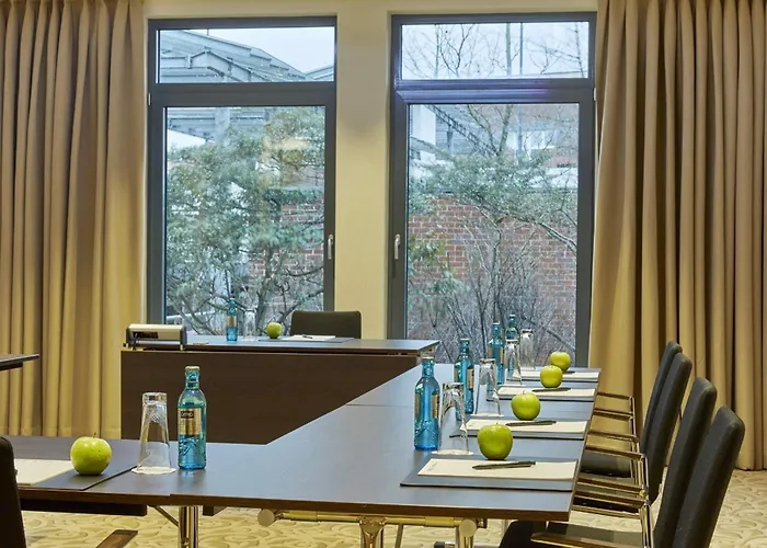 Hotel H4 Hannover Messe, Trademark Collection By Wyndham Laatzen