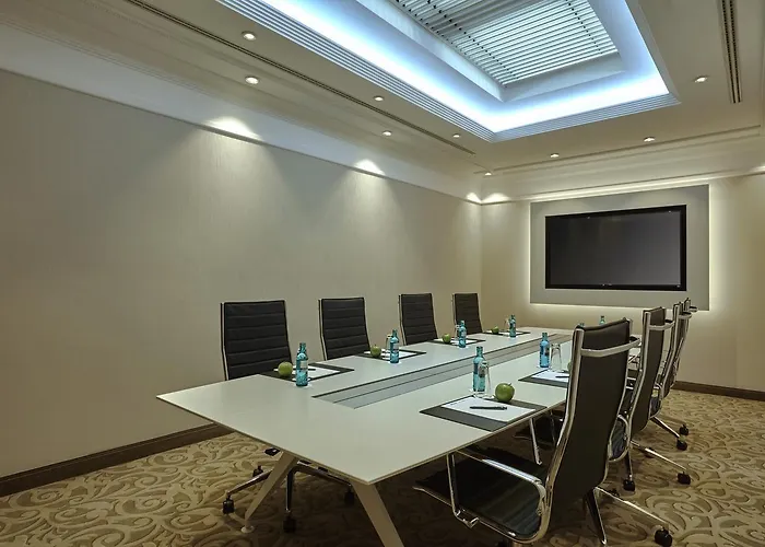 Hotel H4 Hannover Messe, Trademark Collection By Wyndham 4*